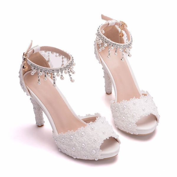 Sweet Petal Applique Tassel Ankle Strap Platform Sandals - White